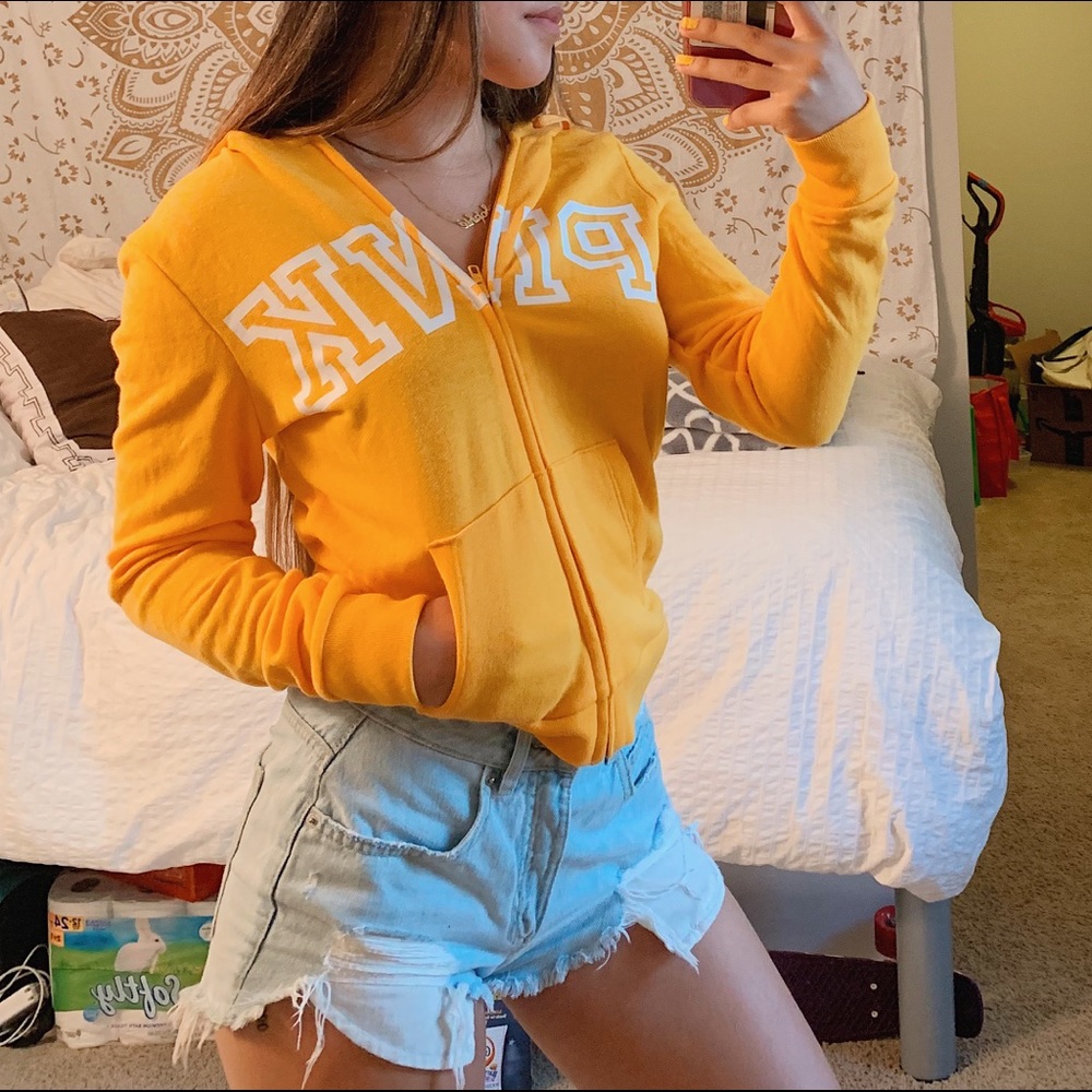 Pink VS hoodie